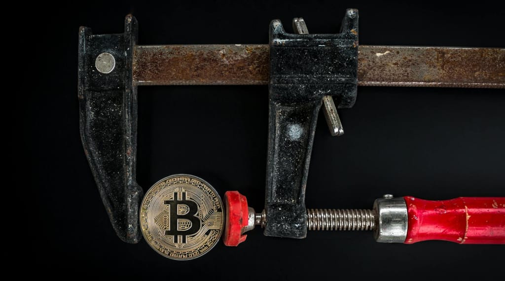 Building Financial Resilience: Managing Unexpected Expenses During Crises