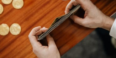 Mastering Income Allocation: Using Savings Buckets for Financial Balance