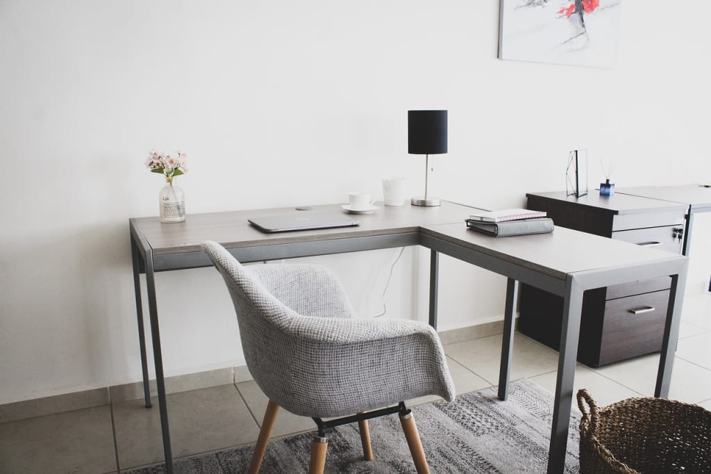 Maximizing Tax Deductions: Claiming Home Office Expenses in a Work-From-Home Era