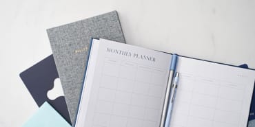 How to Build an Effective Monthly Budget from Scratch