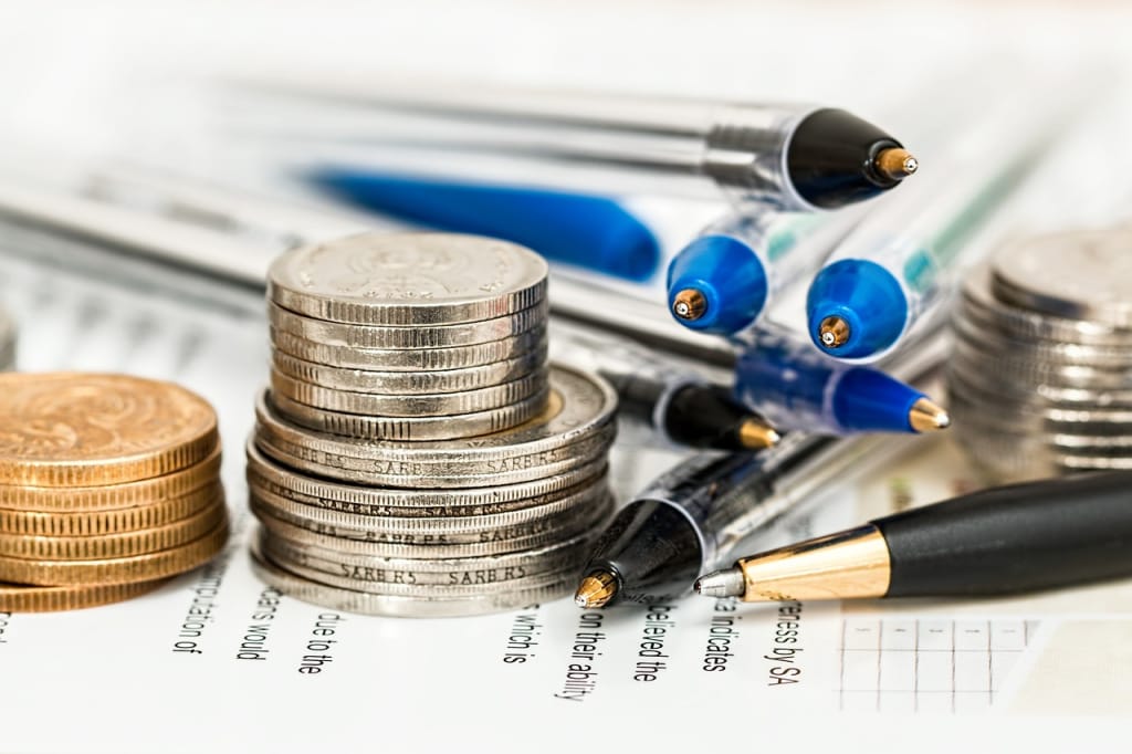 10 Simple Ways to Save Money Every Day Without Sacrificing Fun