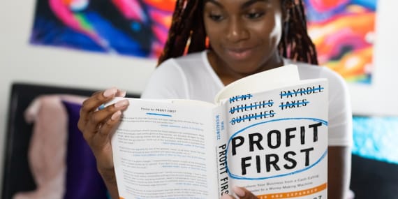 The Financial Freedom Formula: Save More, Spend Wisely, Live Better