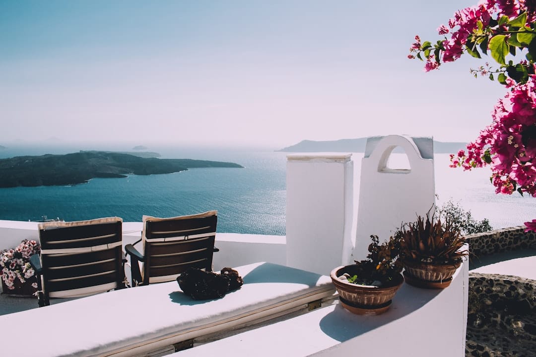 Maintaining Budget Control While Meeting Luxury Spending Needs Maintaining Budget Control While Meeting Luxury Spending Needs