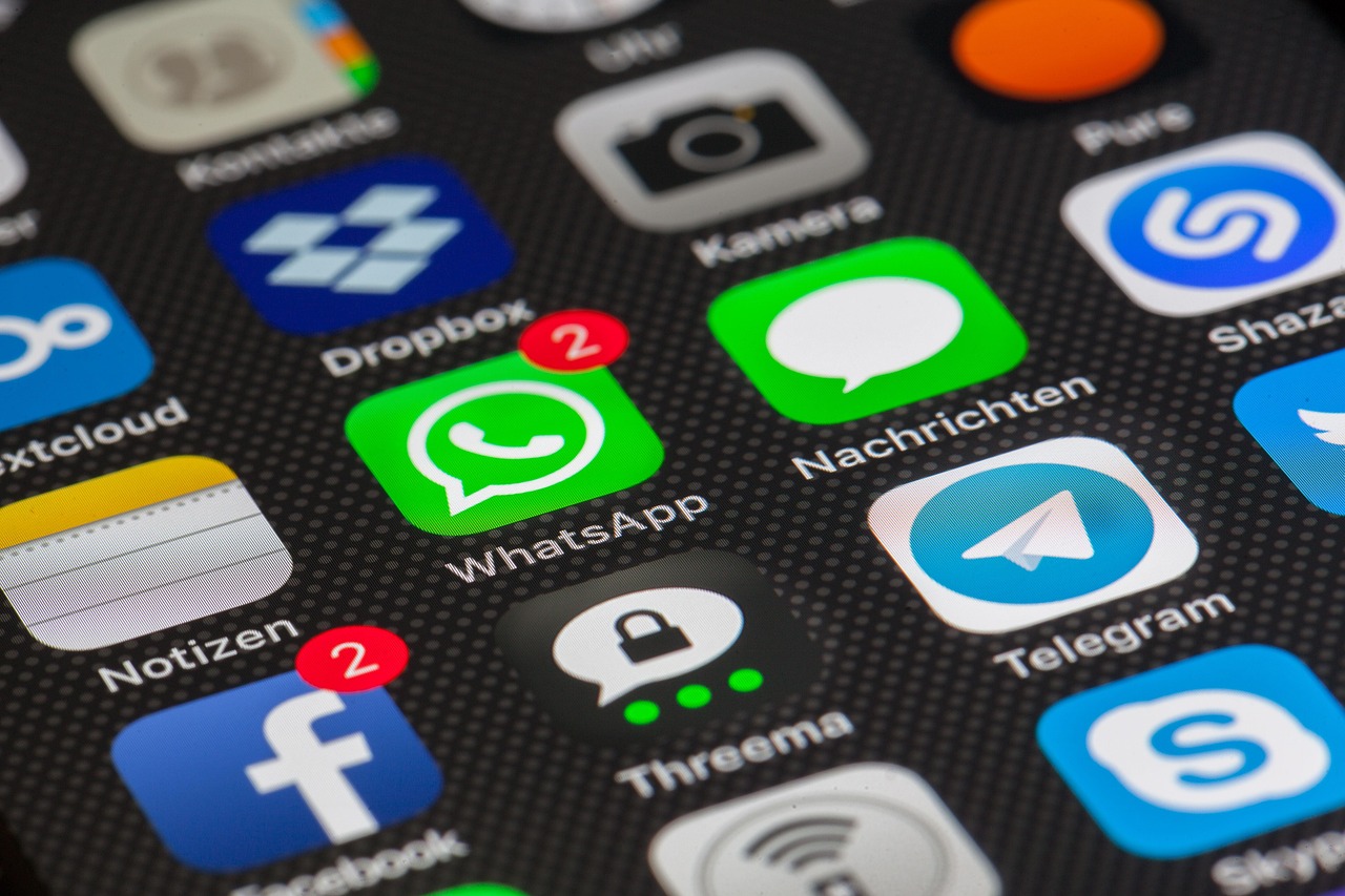 Social Investing: How Reddit and TikTok Are Shaping the Stock Market