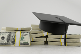 Money Management for College Students: Budgeting and Saving on Campus